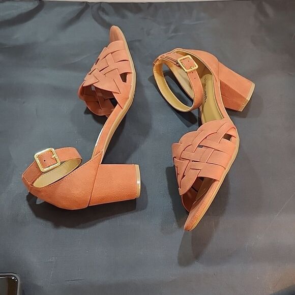 BRAND NEW WHITEMT LOW BLOCK-HEEL ADJUSTABLE BUCKLE WOMEN'S WIDE BRAIDED … - Picture 13 of 16